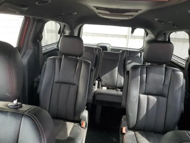 2016 CHRYSLER TOWN & COUNTRY S  