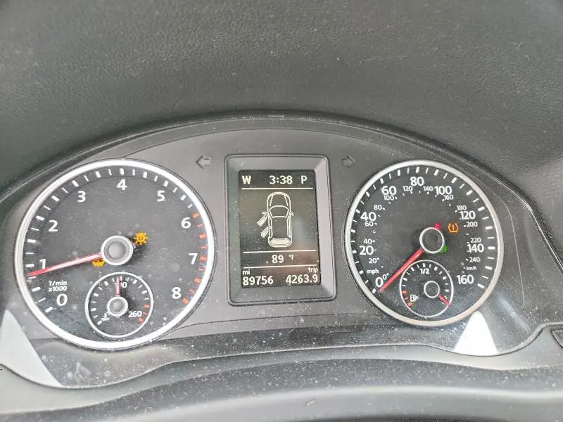 2015 VOLKSWAGEN TIGUAN S  