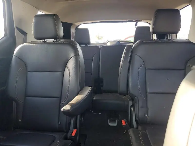 2021 CHEVROLET TRAVERSE LT  