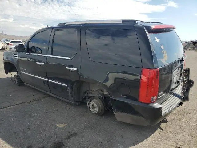 2010 CADILLAC ESCALADE PLATINUM  