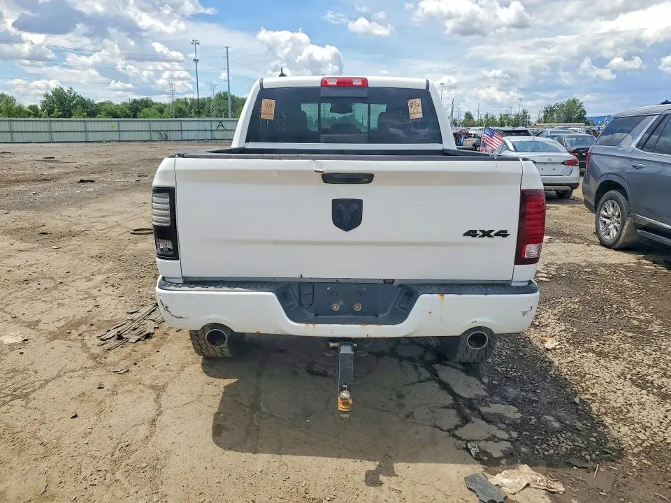 2018 RAM 1500 SPORT  