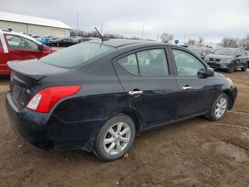 2012 NISSAN VERSA S  
