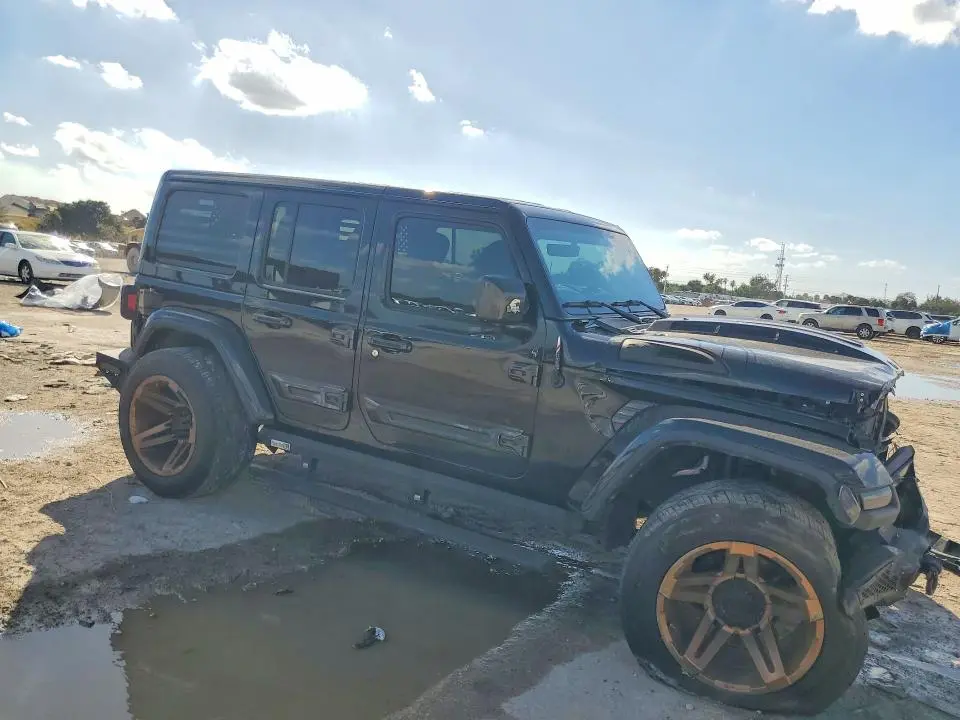 2023 JEEP WRANGLER SAHARA  