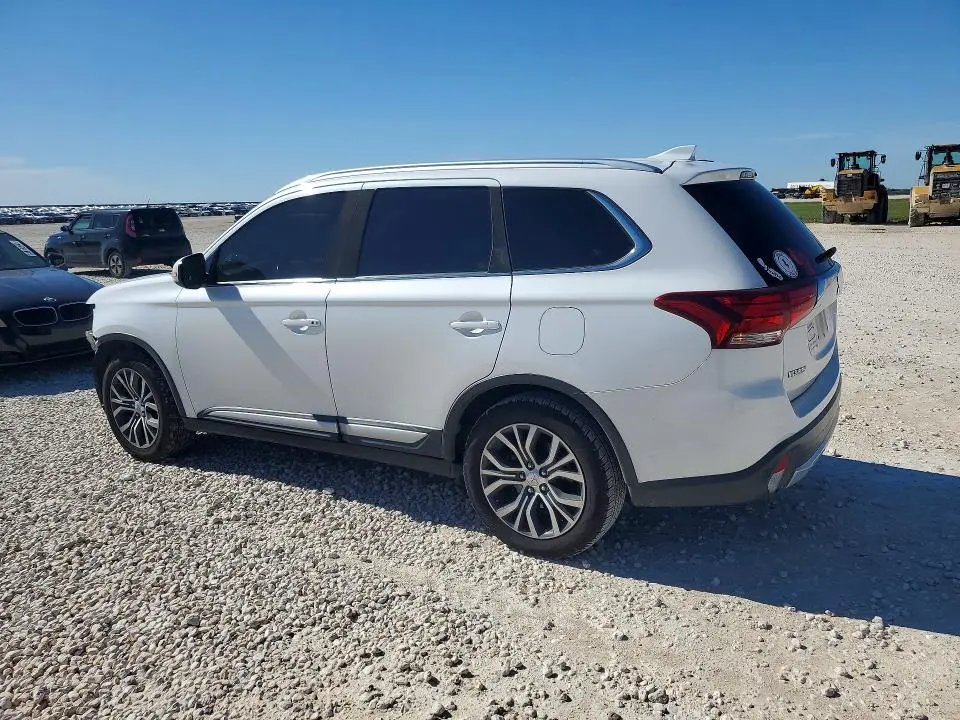 2017 MITSUBISHI OUTLANDER SE  