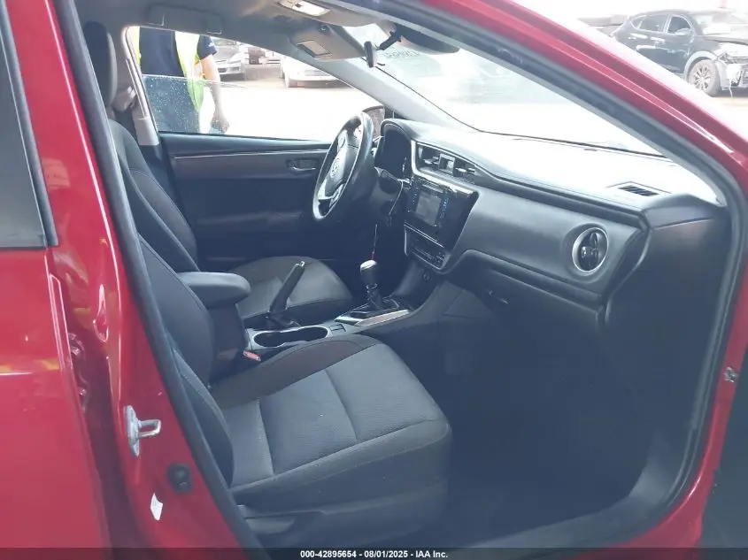 2018 TOYOTA COROLLA LE
