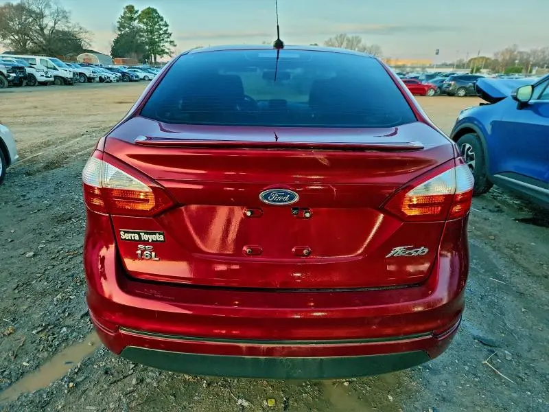 2016 FORD FIESTA SE  