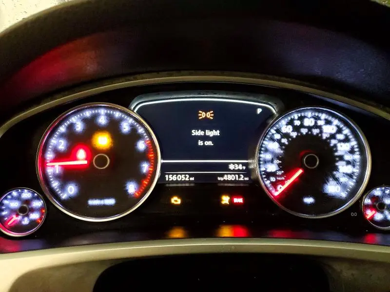 2015 VOLKSWAGEN TOUAREG V6  