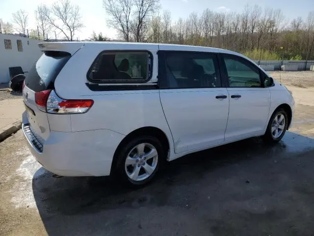 2011 TOYOTA SIENNA BASE