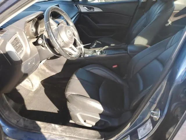 2017 MAZDA 3 TOURING  