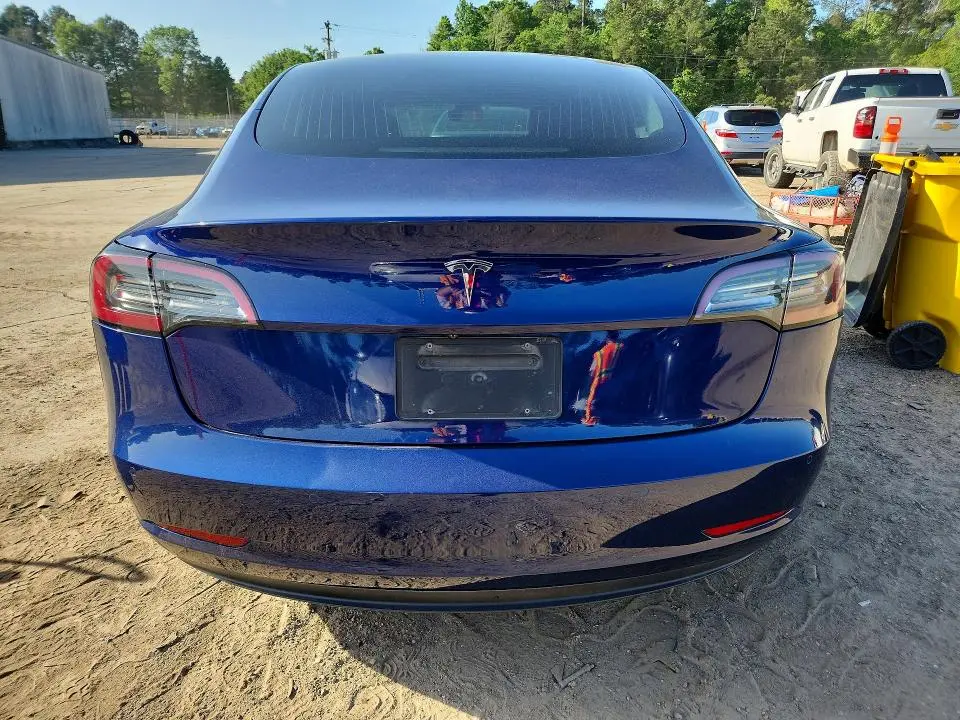 2018 TESLA MODEL 3   