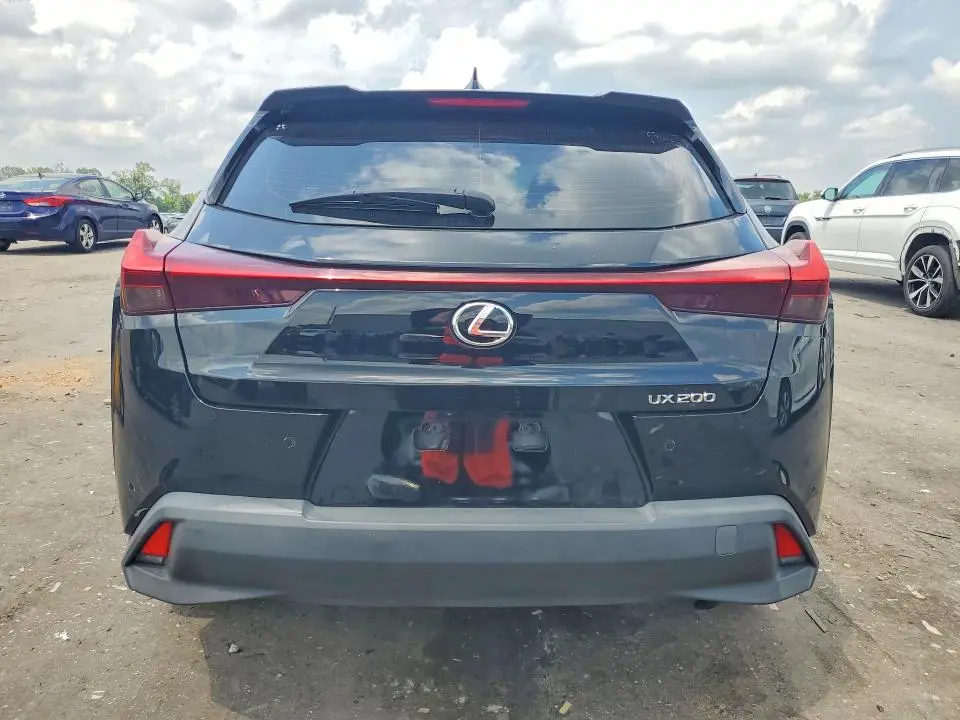 2021 LEXUS UX 200 BASE  