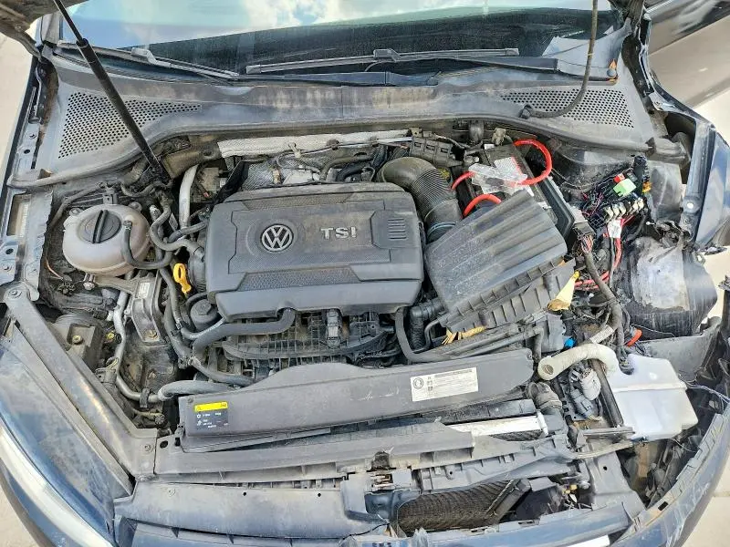 2015 VOLKSWAGEN GOLF   