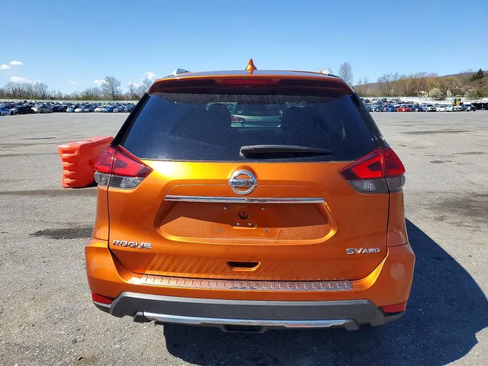 2017 NISSAN ROGUE SV  