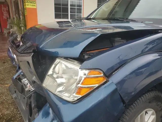 2017 NISSAN FRONTIER S  