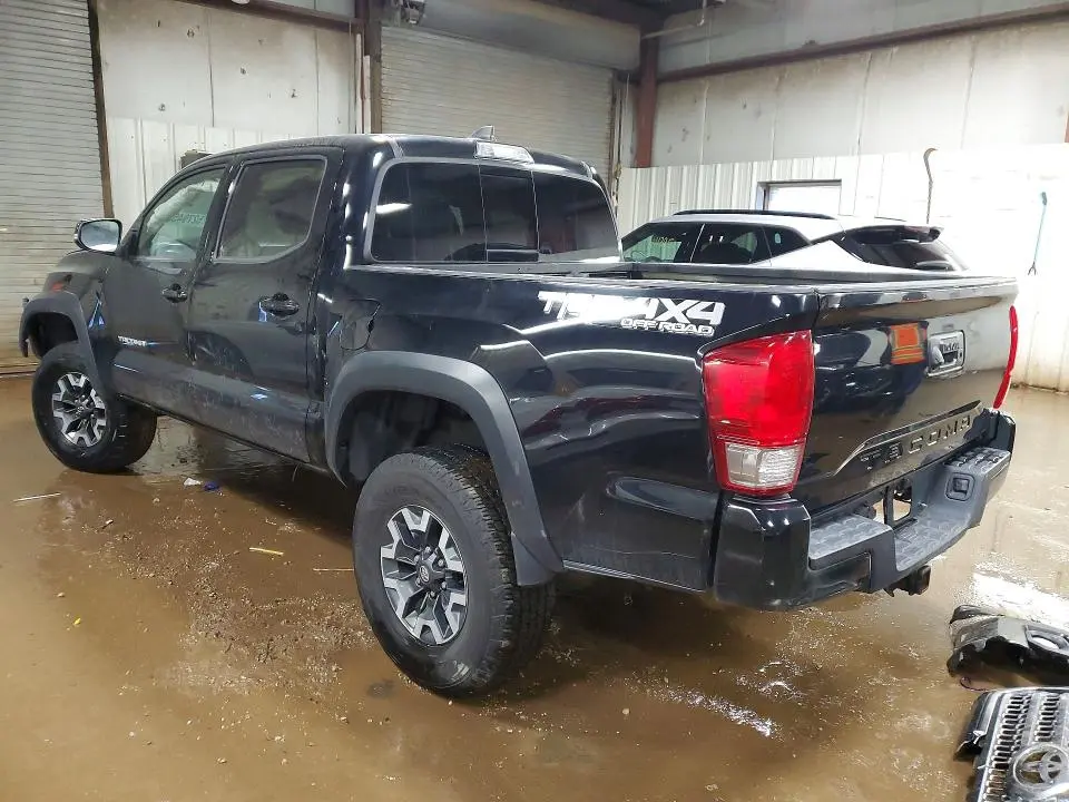 2017 TOYOTA TACOMA SR V6  