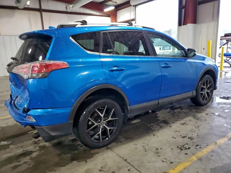 2016 TOYOTA RAV4 SE  