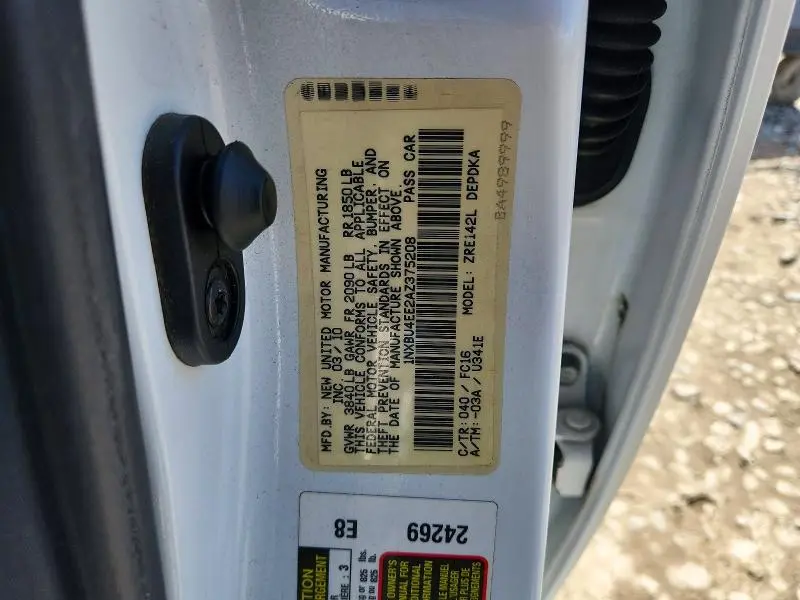 2010 TOYOTA COROLLA LE  