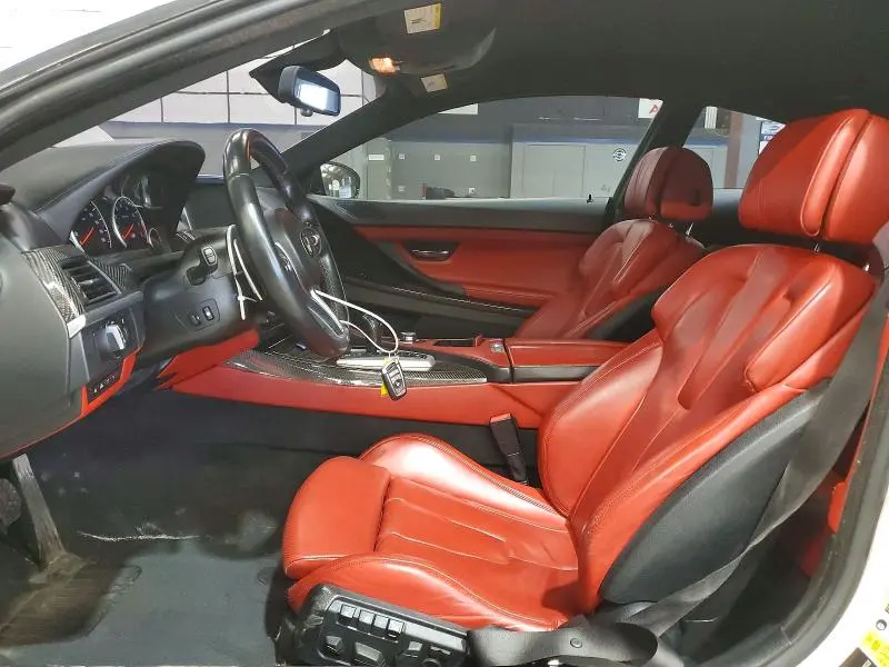 2014 BMW M6   