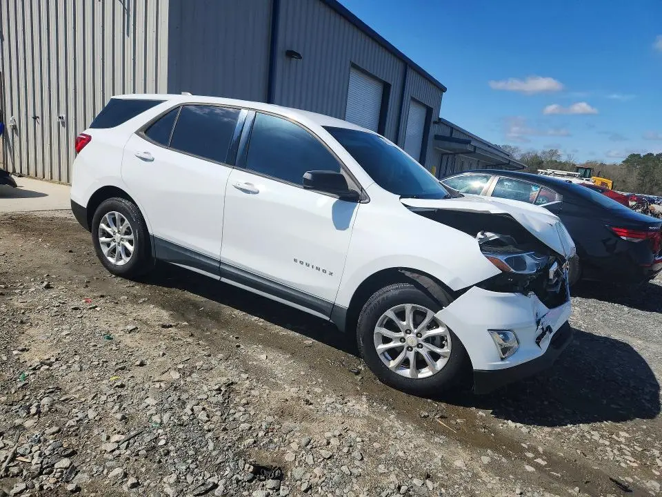 2018 CHEVROLET EQUINOX LS  
