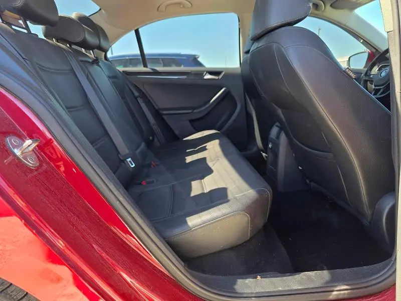 2017 VOLKSWAGEN JETTA SEL  