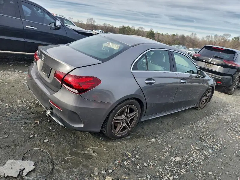 2019 MERCEDES-BENZ A 220  