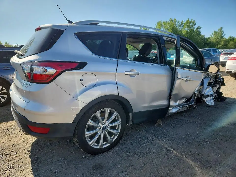 2018 FORD ESCAPE TITANIUM  