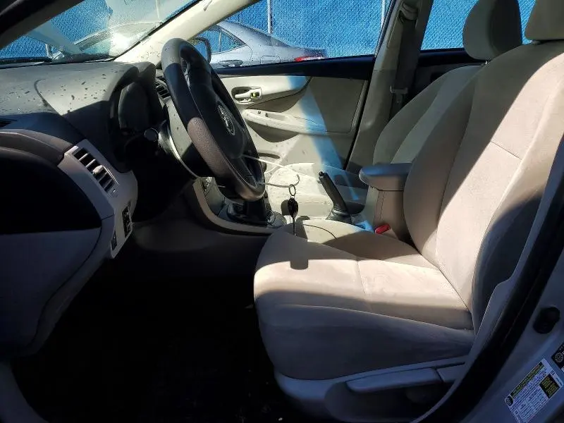 2011 TOYOTA COROLLA BASE  