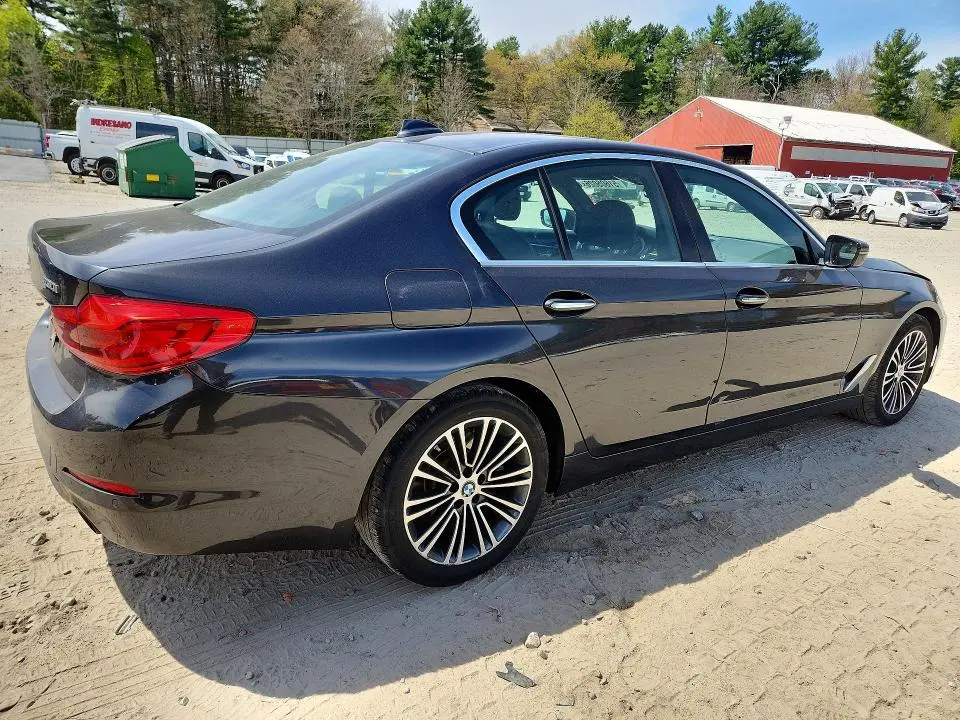 2017 BMW 530 XI  