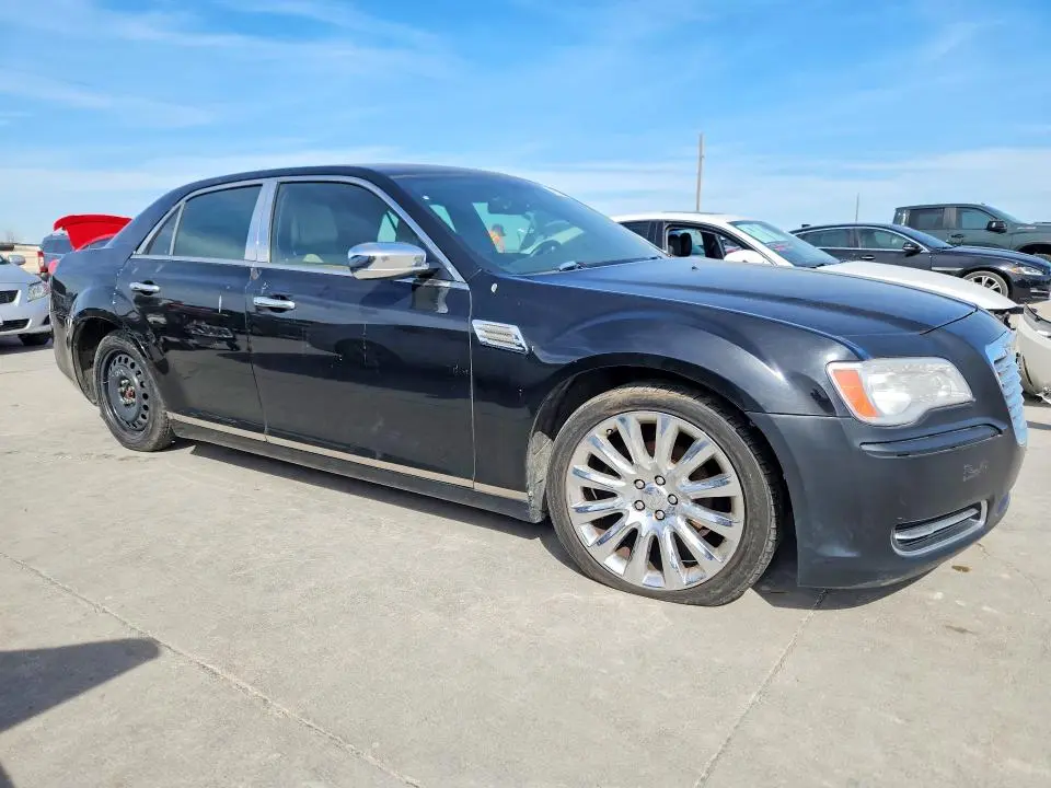 2014 CHRYSLER 300   