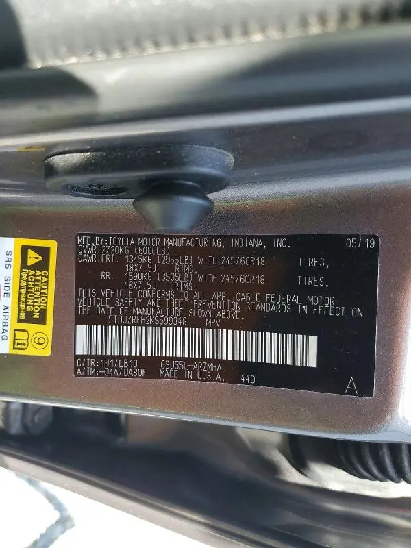 2019 TOYOTA HIGHLANDER XLE  