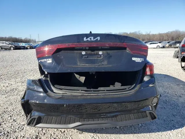 2024 KIA FORTE LX  