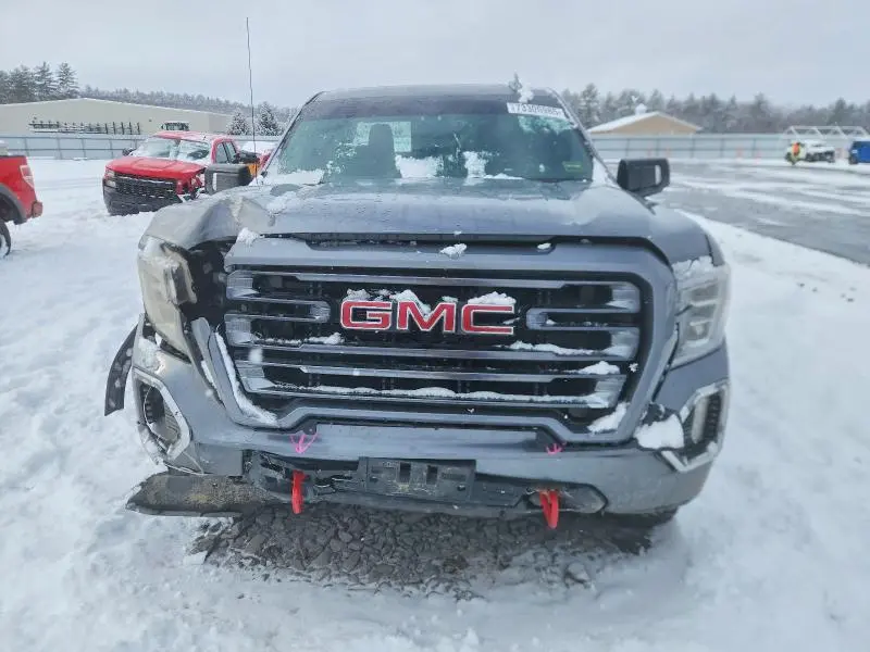 2021 GMC SIERRA K1500 AT4  