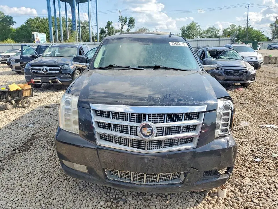 2012 CADILLAC ESCALADE PLATINUM  