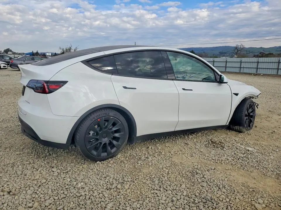 2022 TESLA MODEL Y   