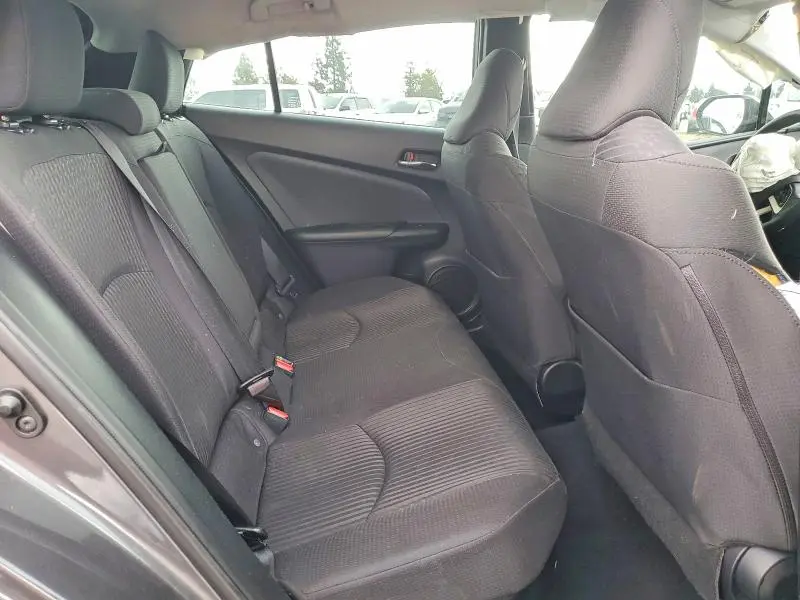 2016 TOYOTA PRIUS THREE  