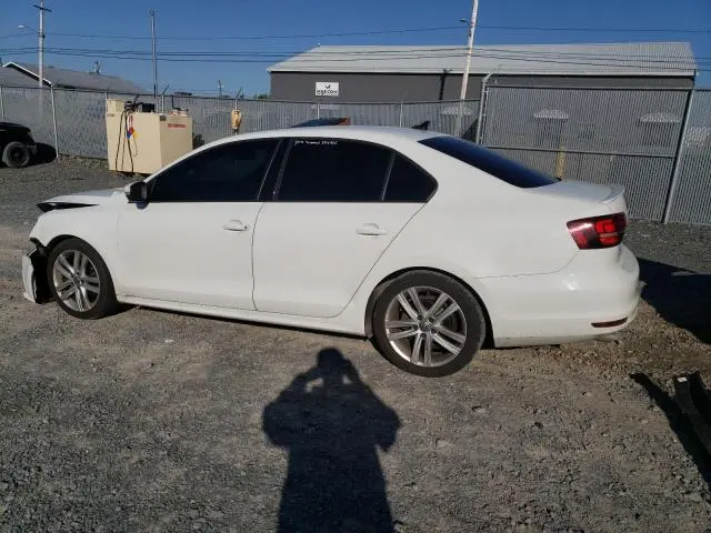 2016 VOLKSWAGEN JETTA SE  