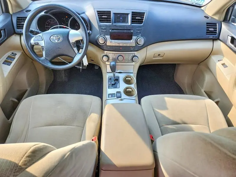 2012 TOYOTA HIGHLANDER BASE  