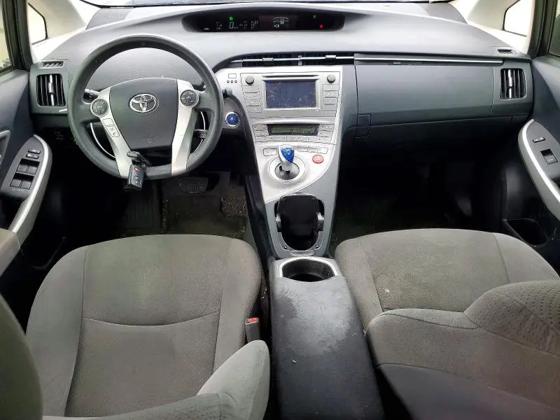 2015 TOYOTA PRIUS TWO  