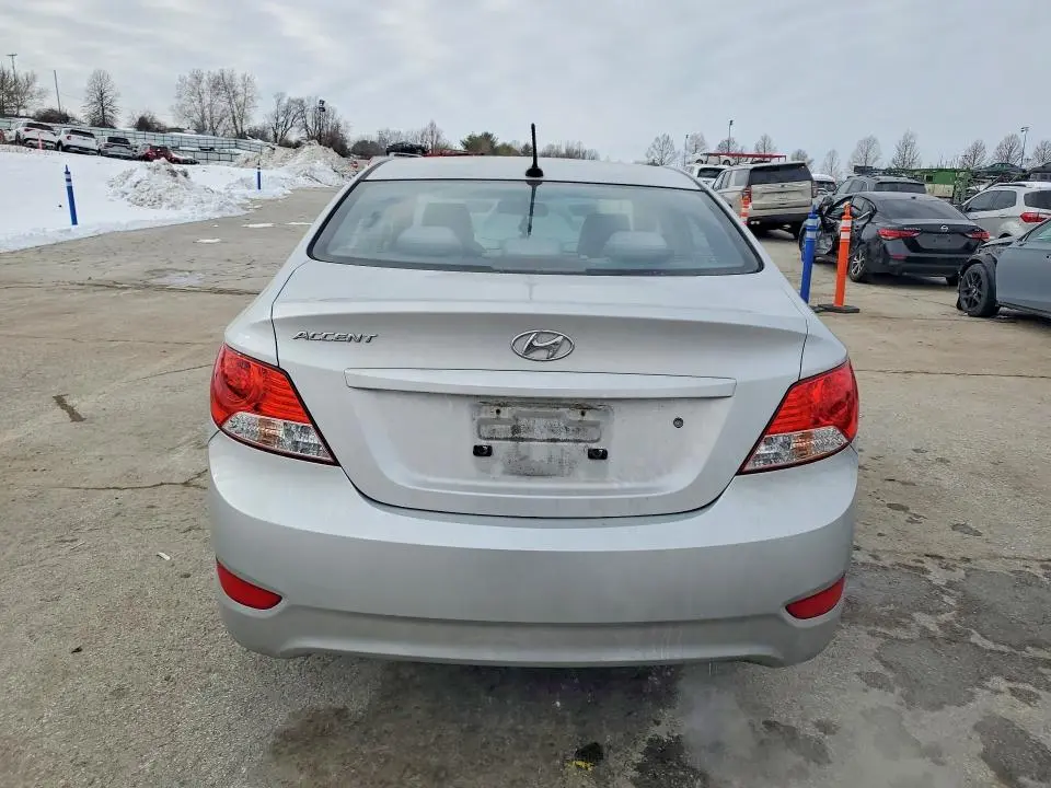 2013 HYUNDAI ACCENT GLS  
