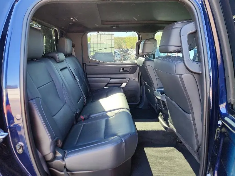 2022 TOYOTA TUNDRA PLATINUM  