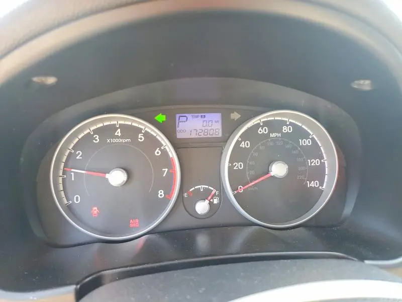 2010 HYUNDAI ACCENT GLS  