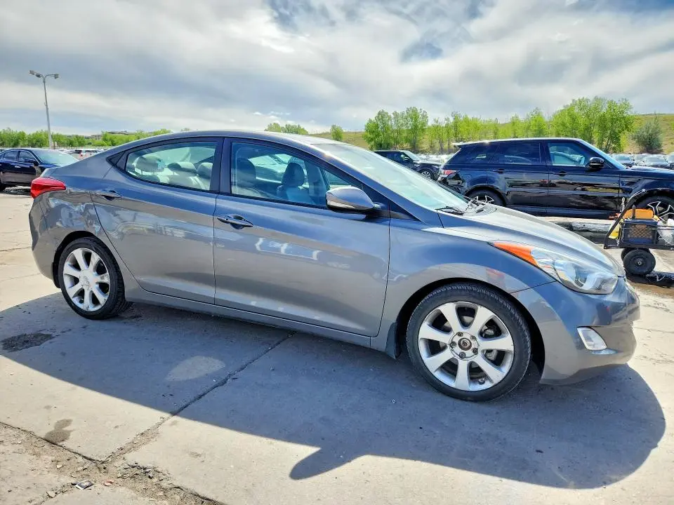 2013 HYUNDAI ELANTRA LIMITED  