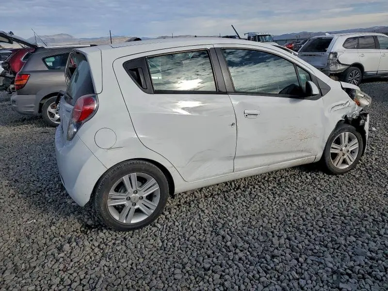 2014 CHEVROLET SPARK 1LT  
