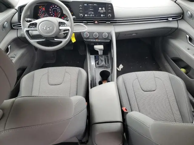 2023 HYUNDAI ELANTRA SE