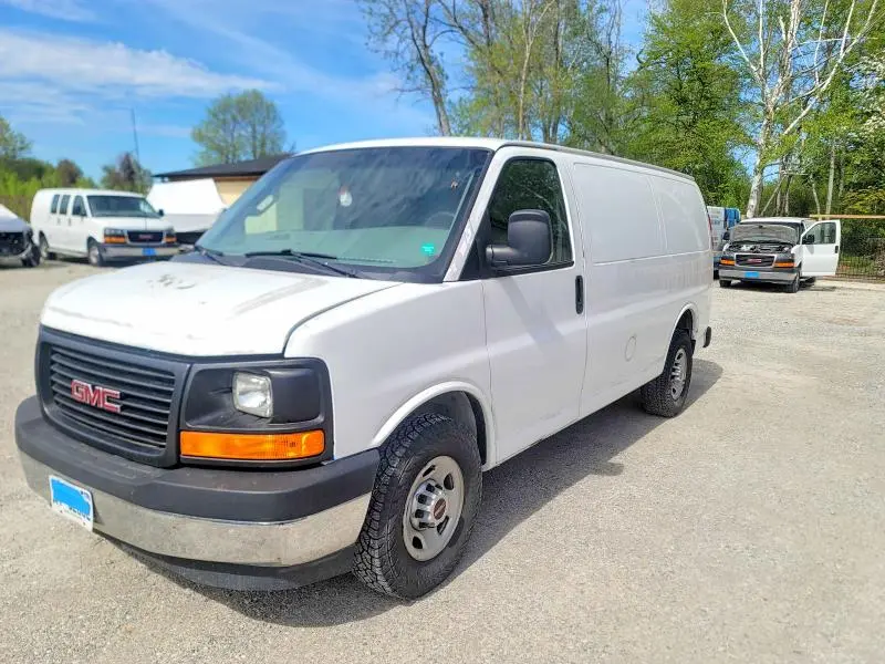 2017 GMC SAVANA G2500  