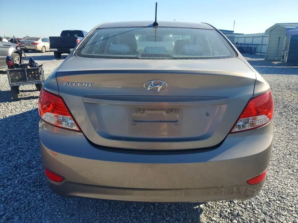 2012 HYUNDAI ACCENT GLS  