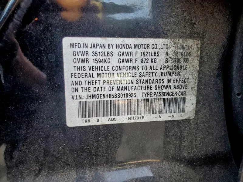 2011 HONDA FIT SPORT  