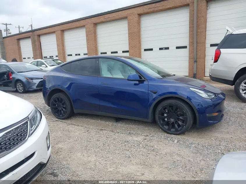 2022 TESLA MODEL Y LONG RANGE DUAL MOTOR ALL-WHEEL DRIVE