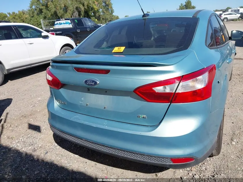 2012 FORD FOCUS SE