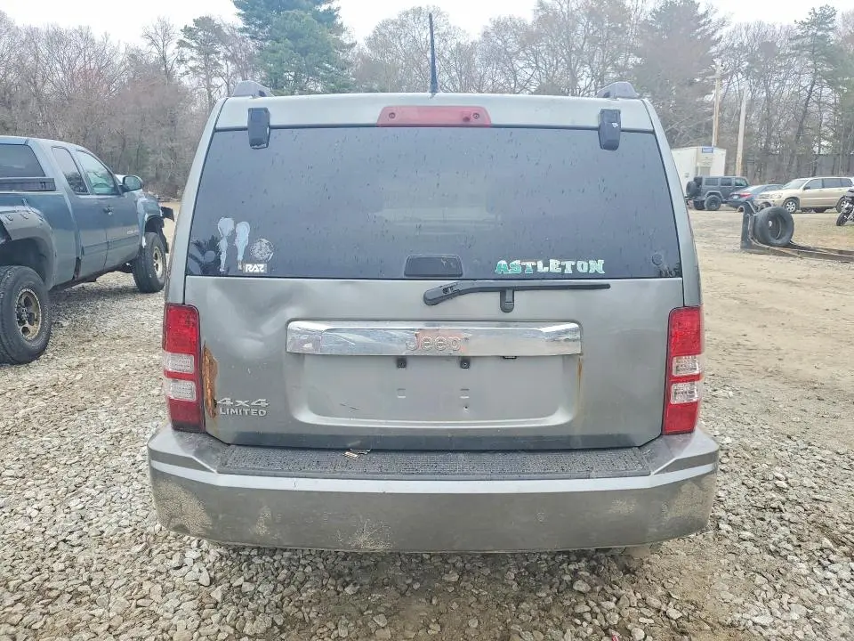 2012 JEEP LIBERTY JET  